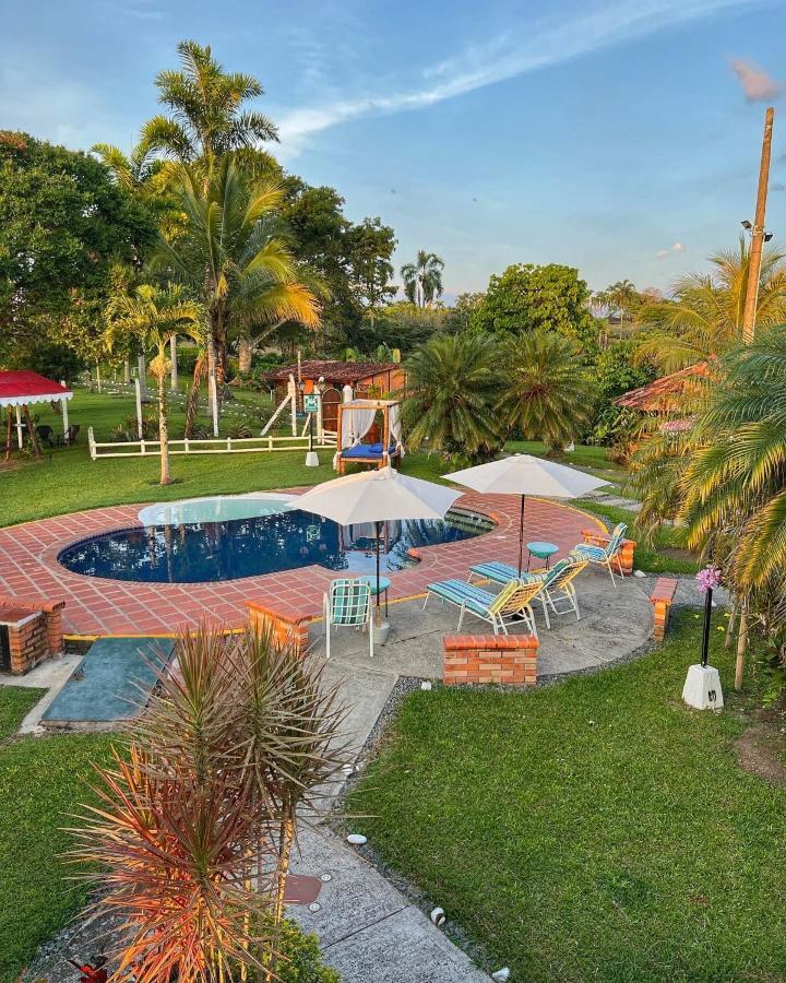 Hotel Casa Lemar Quimbaya Esterno foto